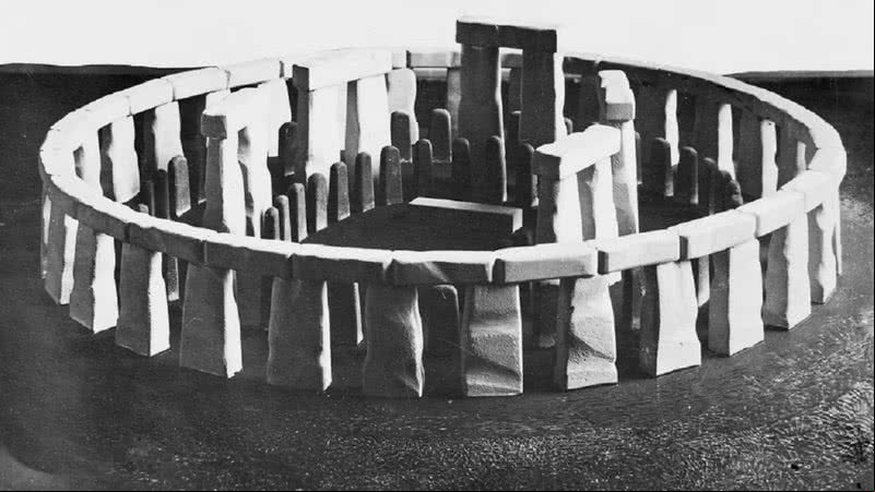 O monumento de Stonehenge - Wellcome Images/Terence Meaden