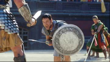 Russel Crowe, em personagem, no filme Gladiador (2000) - Divulgação/Universal Studios