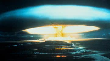Imagem ilustrativa da explosão de uma bomba termonuclear - Getty Images