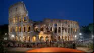 Foto do Coliseu, localizado em Roma - Getty Images