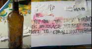Fotos da garrafa e da mensagem encontradas - Divulgação/Youtube
