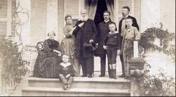 Família imperial brasileira durante o Segundo Reinado - Otto Hees (1870-1940) / Domínio Público, via Wikimedia Commons