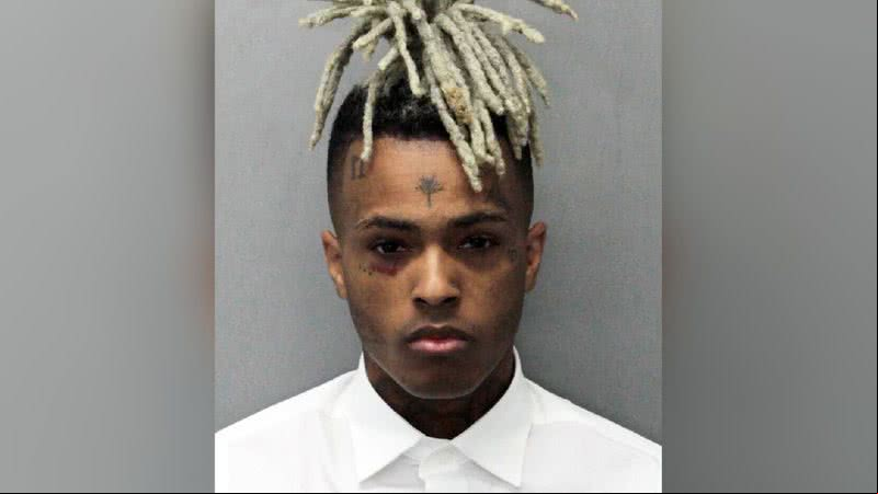 Fotografia em plano retrato de XXXTentacion - Divulgação / Miami-Dade Corrections and Rehabilitation Department